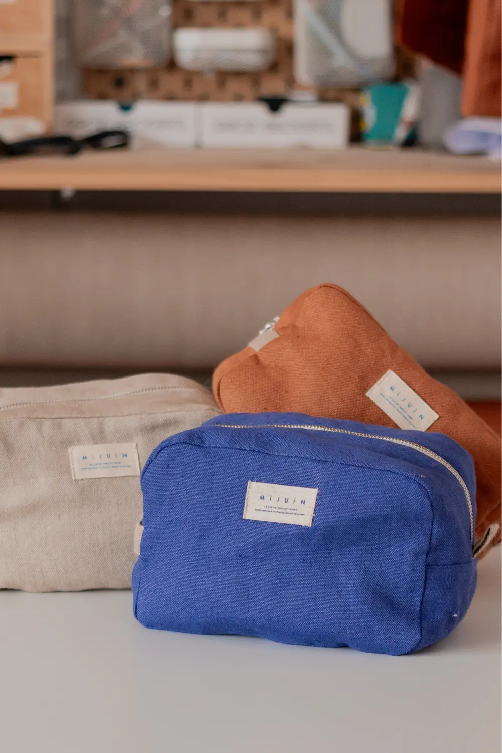 Trousse de toilette en lin - cadeau éthique Noël Made in France