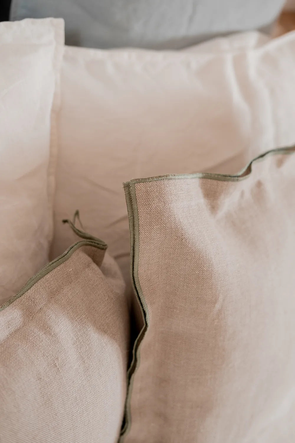 Housse de coussin beige en lin - linge de lit en lin made in france - cadeaux décoration