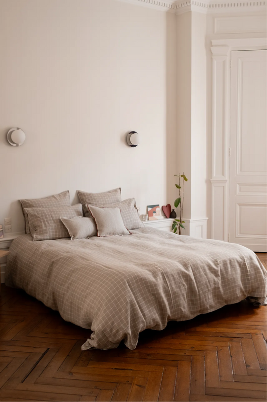 La housse de couette à carreaux