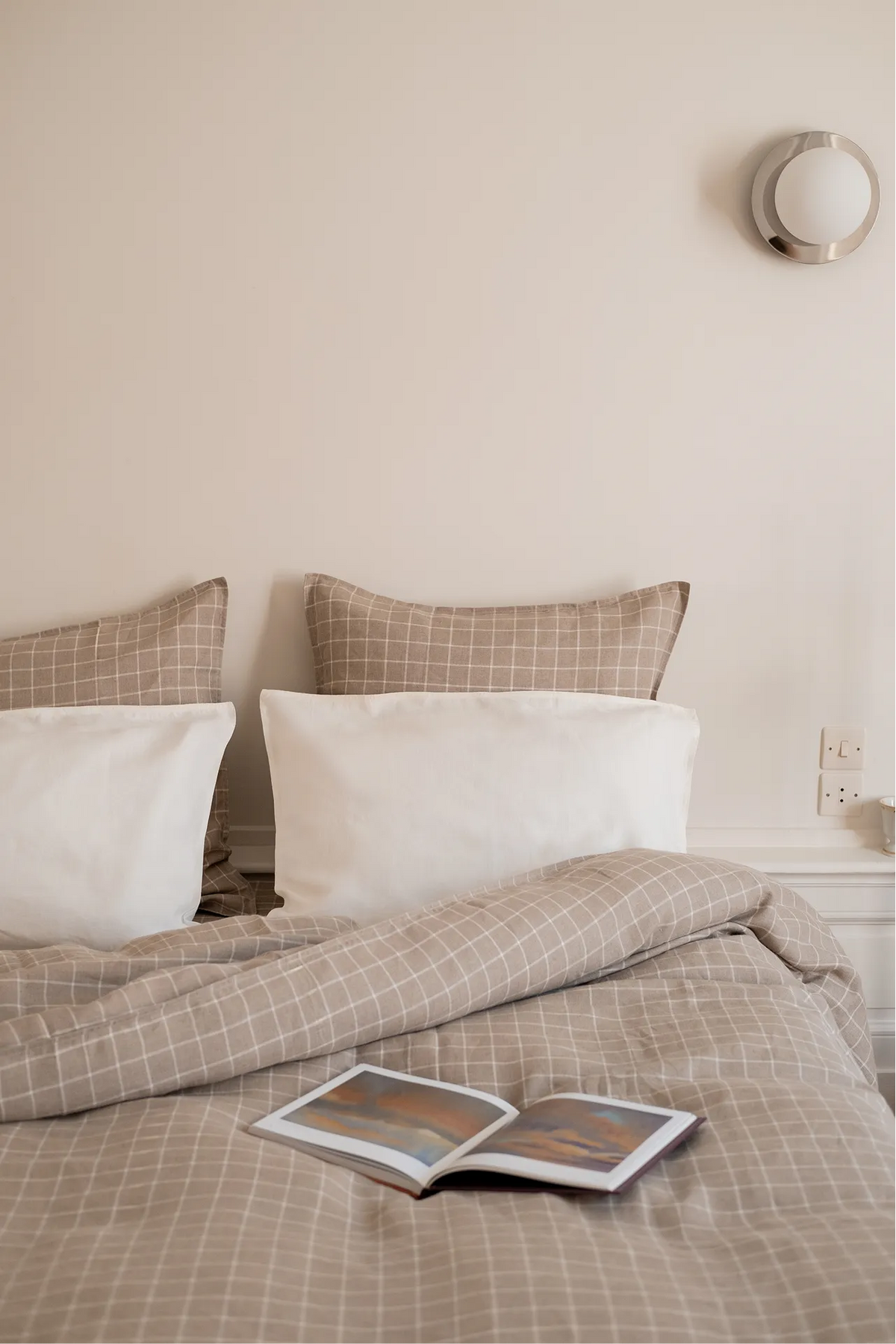 La housse de couette à carreaux