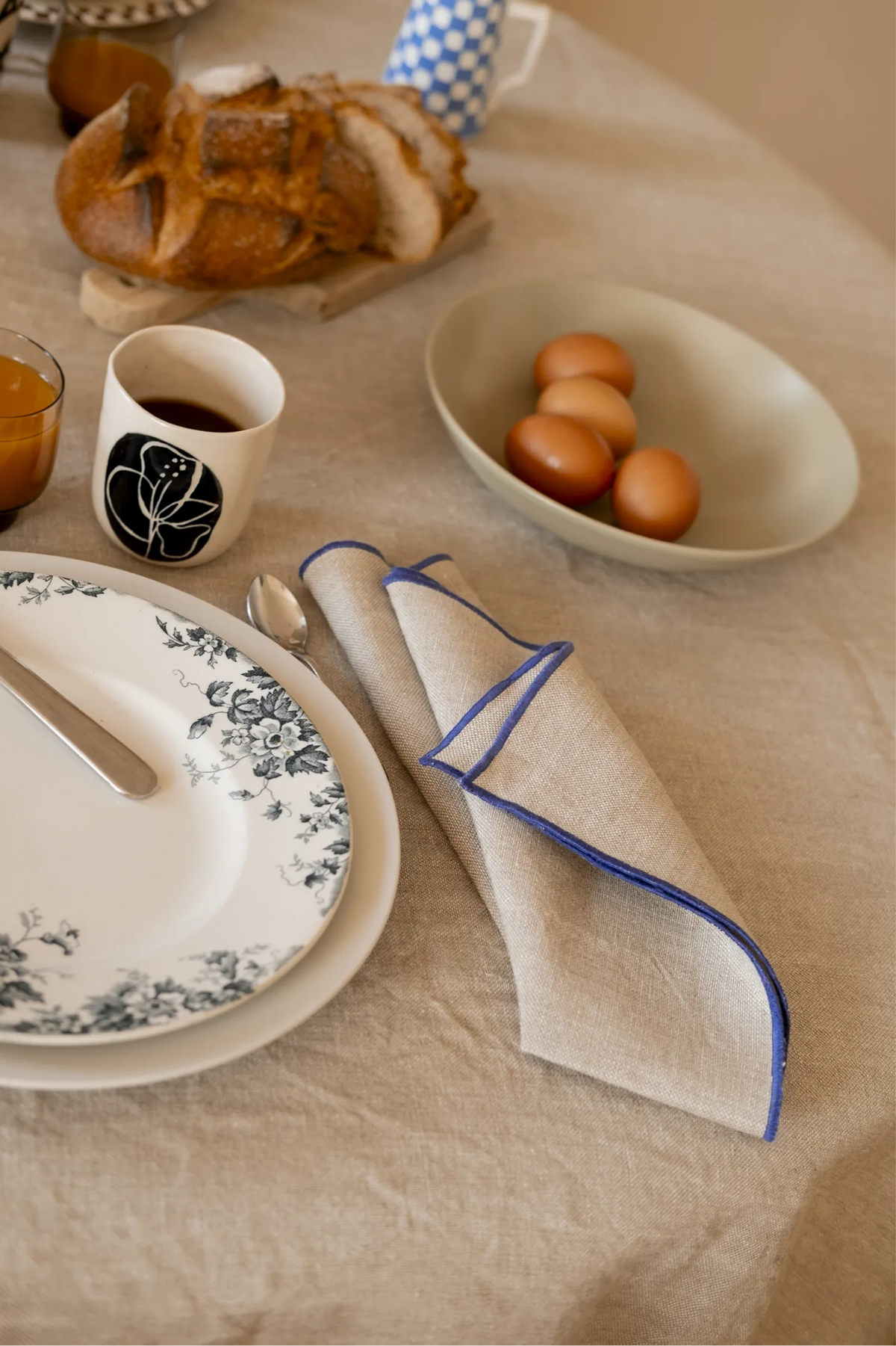 Le duo de serviettes de table bourdon bleu