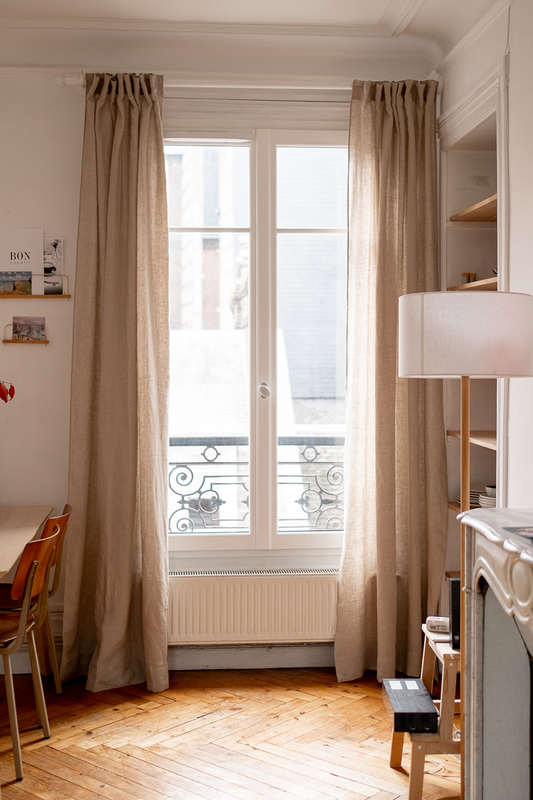 Le rideau fin beige