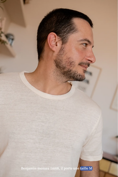 Le t-shirt manches courtes blanc