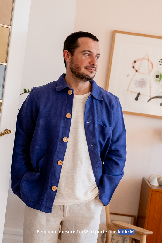 La veste de travail bleu