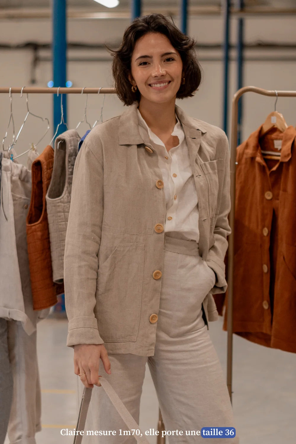 Veste de travail en lin beige - cadeau éthique Noël pour femme - Made in France