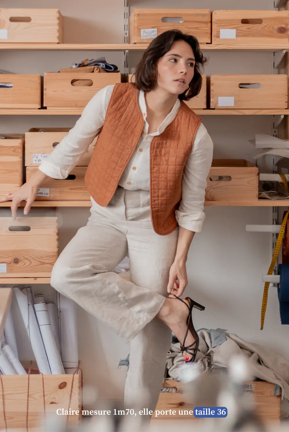 Veste sans manche en lin caramel - Made in France