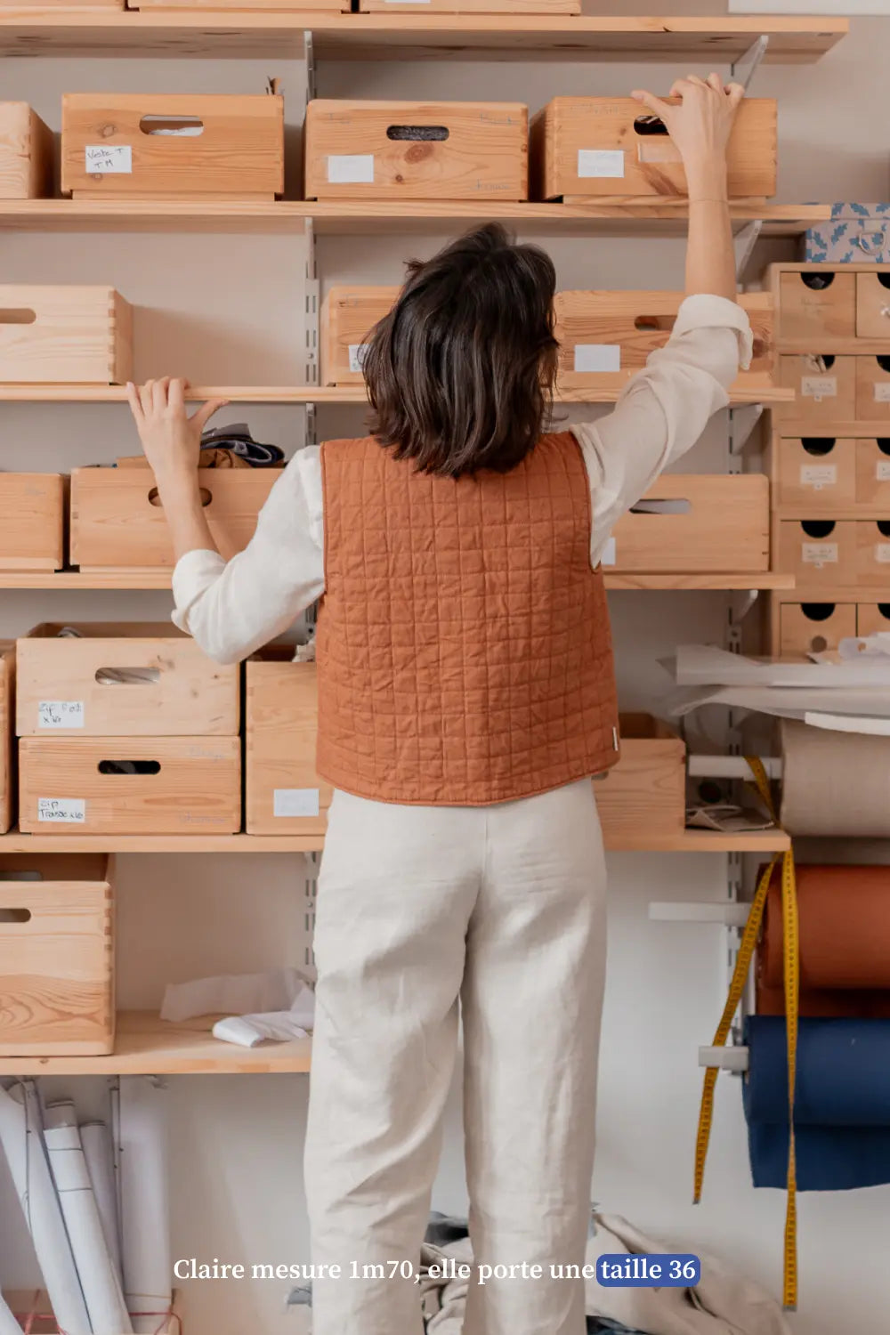 Veste sans manche en lin caramel - Made in France