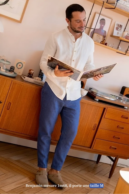 Le chino bleu