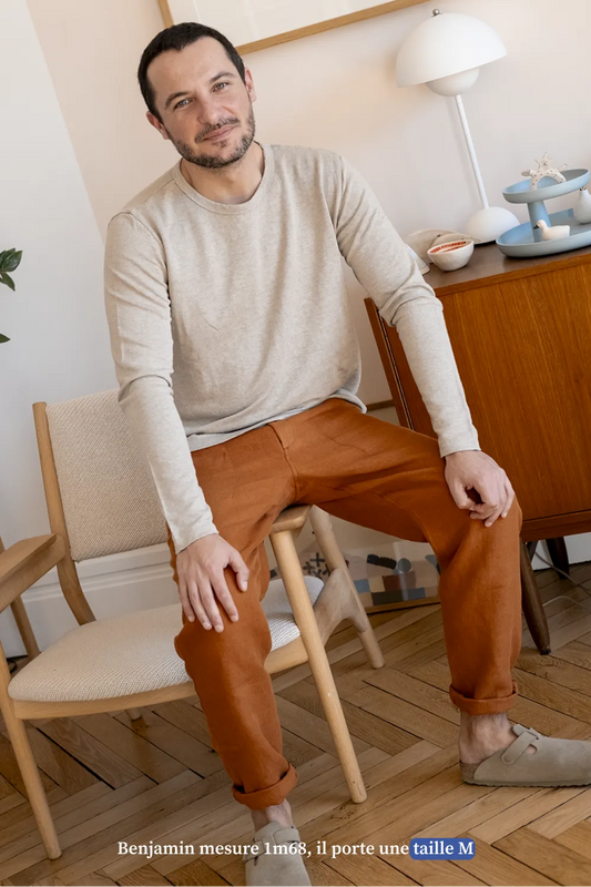 Le chino caramel