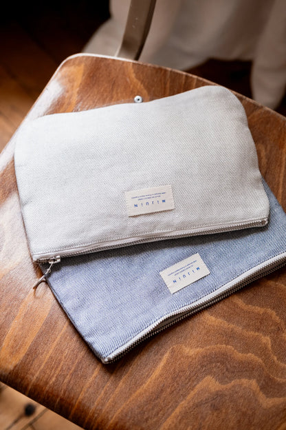 La pochette beige