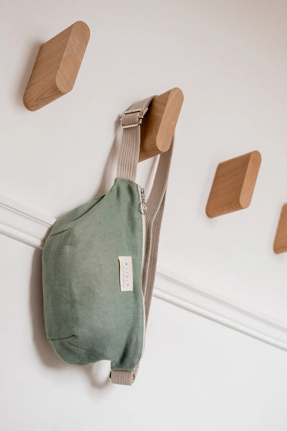 Sac banane vert en lin - cadeau éthique Noël Made in France